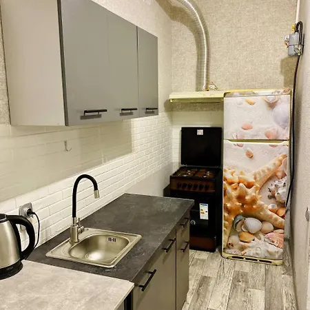 Apartamento біля ринку привоз 4 спальних місця