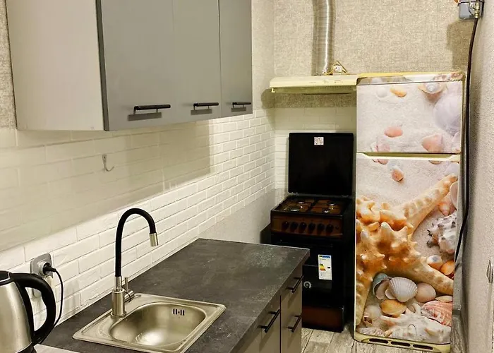 アパート біля ринку привоз 4 спальних місця